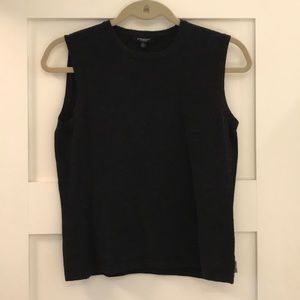 Burberry sleeveless top